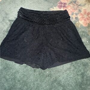 Bohemian black shorts size small in women’s